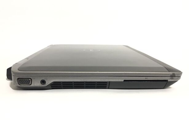 Ноутбук Б-клас Dell Latitude E6320 / 13.3" (1366x768) TN / Intel Core i5-2520M (2 (4) ядра по 2.5 - 3.2 GHz) / 8 GB DDR3 / 320 GB HDD / Intel HD Graphics 3000 / DVD-ROM / WebCam