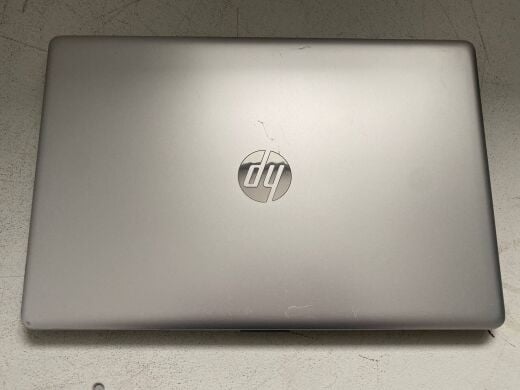 Ноутбук HP 17-ca1004ng / 17.3" (1920x1080) IPS / AMD Ryzen 5 3500U (4 (8) ядра по 2.1 - 3.7 GHz) / 16 GB DDR4 / 256 GB SSD / AMD Radeon Vega 8 Graphics / WebCam