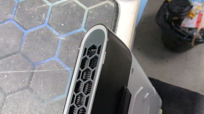 Игровой ноутбук Б-класс Dell Alienware M17 R4 / 17.3" (1920x1080) IPS / Intel Core i7-10750H (6 (12) ядер по 2.6 - 5.0 GHz) / 16 GB DDR4 / 1024 GB SSD NVMe / nVidia GeForce RTX 3070, 8 GB GDDR6, 256-bit / WebCam