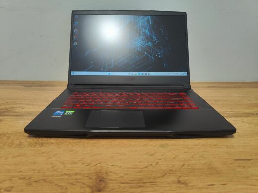 Ігровий ноутбук MSI GF63 Thin 11UC / 15.6" (1920x1080) IPS / Intel Core i5-11400H (6 (12) ядер по 2.7 - 4.5 GHz) / 16 GB DDR4 / 512 GB SSD / nVidia GeForce RTX 3050, 4 GB GDDR6, 128-bit / WebCam / Windows 111