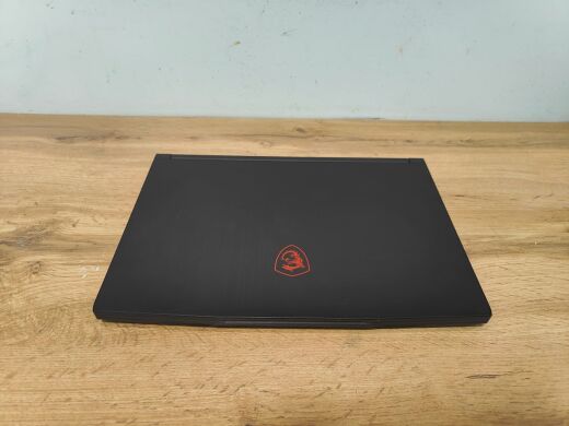 Ігровий ноутбук MSI GF63 Thin 11UC / 15.6" (1920x1080) IPS / Intel Core i5-11400H (6 (12) ядер по 2.7 - 4.5 GHz) / 16 GB DDR4 / 512 GB SSD / nVidia GeForce RTX 3050, 4 GB GDDR6, 128-bit / WebCam / Windows 111