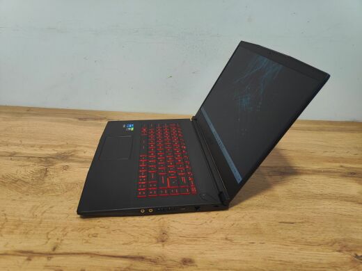 Ігровий ноутбук MSI GF63 Thin 11UC / 15.6" (1920x1080) IPS / Intel Core i5-11400H (6 (12) ядер по 2.7 - 4.5 GHz) / 16 GB DDR4 / 512 GB SSD / nVidia GeForce RTX 3050, 4 GB GDDR6, 128-bit / WebCam / Windows 111