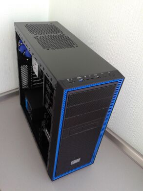 Сервер Midi-Tower / Intel Xeon E5-1650 v3 (6 (12) ядер по 3.5 - 3.8 GHz) / 32 GB DDR4 / 1000 GB HDD / 650W