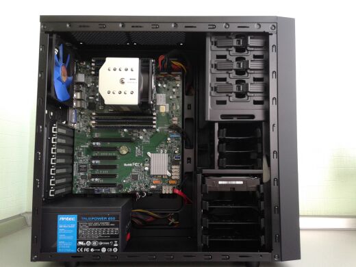 Сервер Midi-Tower / Intel Xeon E5-1650 v3 (6 (12) ядер по 3.5 - 3.8 GHz) / 32 GB DDR4 / 1000 GB HDD / 650W