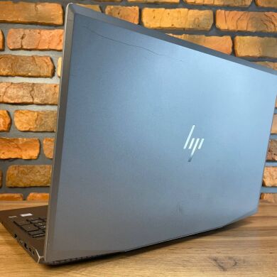 Мобільна робоча станція Б-клас HP ZBook 15v G5 / 15.6" (1920x1080) IPS / Intel Core i5-8300H (4 (8) ядра по 2.3 - 4.0 GHz) / 16 GB DDR4 / 256 GB SSD / nVidia Quadro P600, 4 GB GDDR5, 128-bit / WebCam / USB 3.0