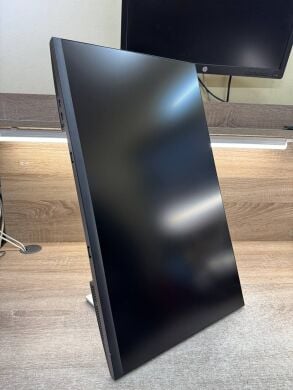 Монитор Dell P2723QE / 27" (3840x2160) IPS / DisplayPort, HDMI, USB 3.0 / VESA 100x100 