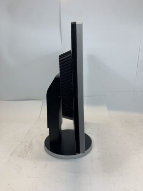 Монитор Samsung SyncMaster 225BW / 22" (1680х1050) TN / 1x DVI, 1x VGA Монитор Samsung SyncMaster 225BW / 22" (1680х1050) TN / 1x DVI, 1x VGA