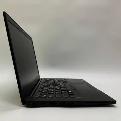 Ноутбук Dell Latitude 7490 / 14" (1920x1080) IPS / Intel Core i5-8350U (4 (8) ядра по 1.7 - 3.6 GHz) / 16 GB DDR4 / 256 GB SSD / Intel UHD Graphics 620 / WebCam / HDMI Ноутбук Dell Latitude 7490 / 14" (1920x1080) IPS / Intel Core i5-8350U (4 (8) ядра по 1.7 - 3.6 GHz) / 16 GB DDR4 / 256 GB SSD / Intel UHD Graphics 620 / WebCam / HDMI