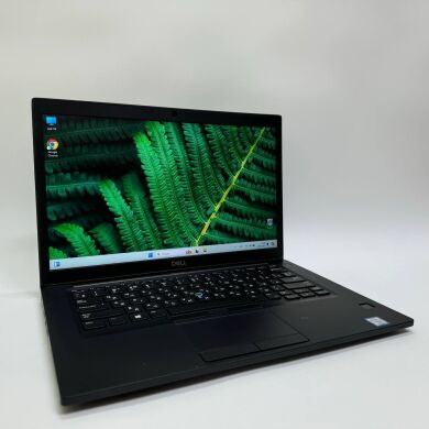 Ноутбук Dell Latitude 7490 / 14" (1920x1080) IPS / Intel Core i5-8350U (4 (8) ядра по 1.7 - 3.6 GHz) / 16 GB DDR4 / 256 GB SSD / Intel UHD Graphics 620 / WebCam / HDMI Ноутбук Dell Latitude 7490 / 14" (1920x1080) IPS / Intel Core i5-8350U (4 (8) ядра по 1.7 - 3.6 GHz) / 16 GB DDR4 / 256 GB SSD / Intel UHD Graphics 620 / WebCam / HDMI