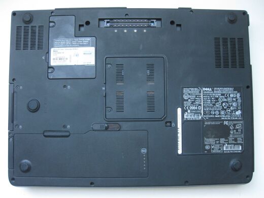 Ноутбук Dell Precision M6300 / 17" (1920x1200) TN / Intel Core 2 Duo T8300 (2 ядра по 2.4 GHz) / 4 GB DDR2 / 128 GB SSD / nVidia Quadro FX 3600M, 512 MB GDDR3, 128-bit / DVD-RW Ноутбук Dell Precision M6300 / 17" (1920x1200) TN / Intel Core 2 Duo T8300 (2 ядра по 2.4 GHz) / 4 GB DDR2 / 128 GB SSD / nVidia Quadro FX 3600M, 512 MB GDDR3, 128-bit / DVD-RW