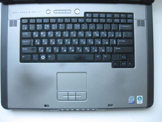 Ноутбук Dell Precision M6300 / 17" (1920x1200) TN / Intel Core 2 Duo T8300 (2 ядра по 2.4 GHz) / 4 GB DDR2 / 128 GB SSD / nVidia Quadro FX 3600M, 512 MB GDDR3, 128-bit / DVD-RW Ноутбук Dell Precision M6300 / 17" (1920x1200) TN / Intel Core 2 Duo T8300 (2 ядра по 2.4 GHz) / 4 GB DDR2 / 128 GB SSD / nVidia Quadro FX 3600M, 512 MB GDDR3, 128-bit / DVD-RW