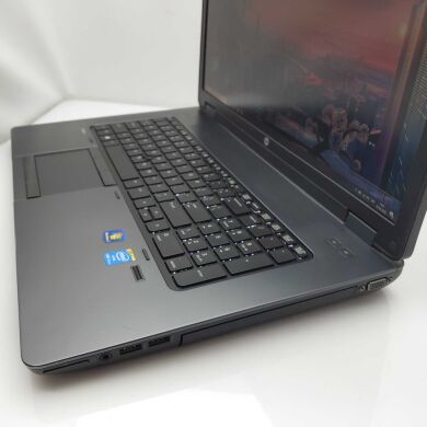Робоча станція HP zBook 17 G2 / 17.3" (1920x1080) TN / Intel Core i5-4340M (2 (4) ядра по 2.9 - 3.6 GHz) / 8 GB DDR3 / 256 GB SSD / nVidia Quadro K3100M, 4 GB GDDR5, 256-bit / WebCam / Fingerprint / DP
