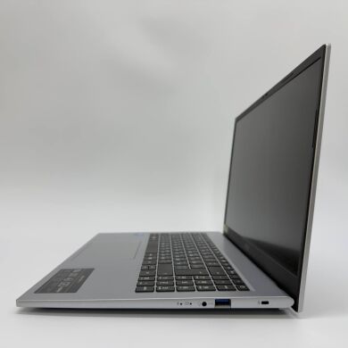 Ультрабук Acer Aspire Ag15-72P / 15.6" (1920x1080) TN / Intel Core 5 120U (10 (12) ядер по 1.4 - 5.0 GHz) / 16 GB DDR4 / 512 GB SSD / Intel Graphics / WebCam