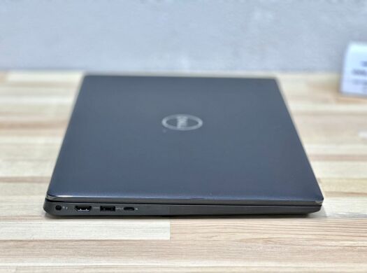 Ультрабук Dell Latitude 3530 / 15.6" (1920x1080) IPS Touch / Intel Core i5-1235U (10 (12) ядер по 3.3 - 4.4 GHz) / 8 GB DDR4 / 256 GB SSD / Intel Iris Xe Graphics / WebCam / Win 11 Pro