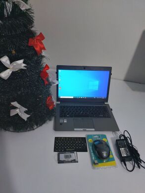 Ультрабук Toshiba Portege Z30-B / 13.3" (1920x1080) TN / Intel Core i5-5200U (2 (4) ядра по 2.2 - 2.7 GHz) / 16 GB DDR3 / 256 GB SSD NEW / Intel HD Graphics 5500 / WebCam / HDMI + Бездротова мишка у подарунок Ультрабук Toshiba Portege Z30-B / 13.3" (1920x1080) TN / Intel Core i5-5200U (2 (4) ядра по 2.2 - 2.7 GHz) / 16 GB DDR3 / 256 GB SSD NEW / Intel HD Graphics 5500 / WebCam / HDMI + Бездротова мишка у подарунок