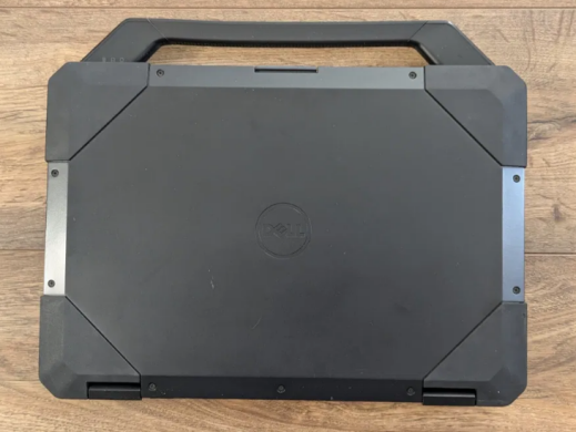 Захищений ноутбук Dell Latitude 5414 Rugged / 14" (1366x768) TN / Intel Core i5-6300U (2 (4) ядра по 2.4 - 3.0 GHz) / 8 GB DDR4 / 128 GB SSD / Intel HD Graphics 520 / WebCam