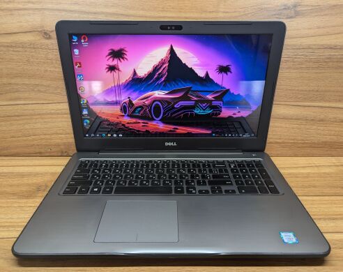 Ноутбук Dell Inspiron 5567 / 15.6" (1920x1080) IPS Touch / Intel Core i5-7200U (2 (4) ядра по 2.5 - 3.1 GHz) / 8 GB DDR4 / 240 GB SSD / Intel HD Graphics 620 / WebCam / Windows 10
