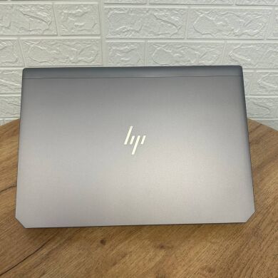 Мобільна робоча станція HP ZBook 15 G5 / 15.6" (1920x1080) IPS / Intel Core i7-8750H (6 (12) ядра по 2.2 - 4.1 GHz) / 16 GB DDR4 / 512 GB SSD / nVidia Quadro P1000, 4 GB GDDR5, 128-bit / WebCam