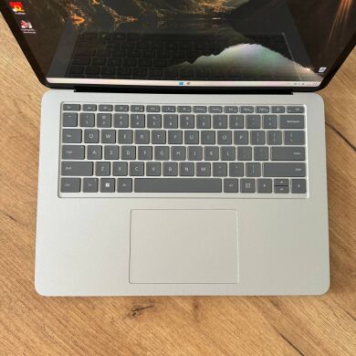 Ігровий ноутбук-трансформер Microsoft SurFace Laptop Studio / 14.3" (2400x1600) IPS&nbsp;Touch / Intel Core i7-11370H (4 (8) ядра по 3.3 - 4.8 GHz) / 16 GB DDR4 / 512 GB SSD / nVidia GeForce RTX 3050 Ti, 4 GB GDDR6, 128-bit / WebCam