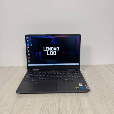 Ігровий ноутбук Lenovo LOQ 15IRH8 / 15.6" (1920x1080) IPS / Intel Core i5-13420H (8 (12) ядер по 2.1 - 4.6 GHz) / 16 GB DDR5 / 1000 GB SSD NVMe / nVidia GeForce RTX 3050, 6 GB GDDR6, 96-bit / WebCam