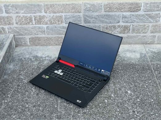 Игровой ноутбук Asus Rog Strix G513 / 15.6" (1920x1080) IPS / AMD Ryzen 7 5800H (8 (16) ядер по 3.2 - 4.4 GHz) / 16Gb DDR4 / 512 GB SSD / nVidia GeForce RTX 3050Ti, 4 GB GDDR6, 128-bit / Win10 