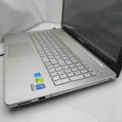 Ігровий ноутбук Asus N550JV / 15.6" (1920x1080) IPS / Intel Core i7-4700HQ (4 (8) ядра по 2.4 - 3.4 GHz) / 8 GB DDR3 / 250 GB SSD / nVidia GeForce GT 750M, 2 GB GDDR5, 128-bit / WebCam / DVD-ROM / Win 10 Home