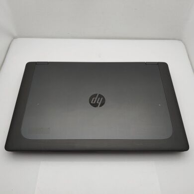 Мобільна робоча станція Б-клас HP Zbook 17 / 17.3" (1920х1080) TN / Intel Core i7-4800MQ (4 (8) ядра по 2.7 - 3.7 GHz) / 8 GB DDR3 / 256 GB SSD / nVidia Quadro K610M, 1 GB GDDR5, 64-bit / WebCam / DVD-ROM / Win 10 Pro