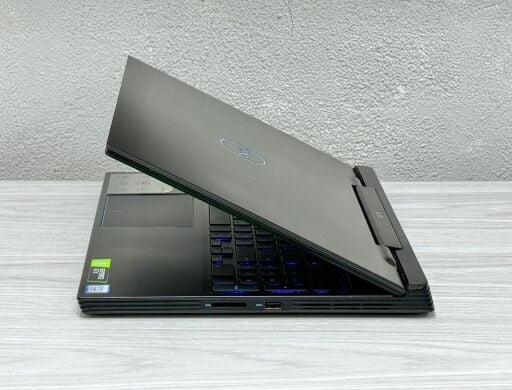 Ігровий ноутбук Dell G5 15 5590 / 15.6" (1920x1080) IPS / Intel Core i7-9750H (6 (12) ядер по 2.6 - 4.5 GHz) / 16 GB DDR4 / 1000 GB SSD / nVidia GeForce GTX 1660 Ti, 6 GB GDDR6, 192-bit / WebCam / Win 11 Home