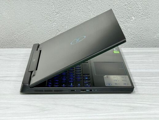 Ігровий ноутбук Dell G5 15 5590 / 15.6" (1920x1080) IPS / Intel Core i7-9750H (6 (12) ядер по 2.6 - 4.5 GHz) / 16 GB DDR4 / 1000 GB SSD / nVidia GeForce GTX 1660 Ti, 6 GB GDDR6, 192-bit / WebCam / Win 11 Home