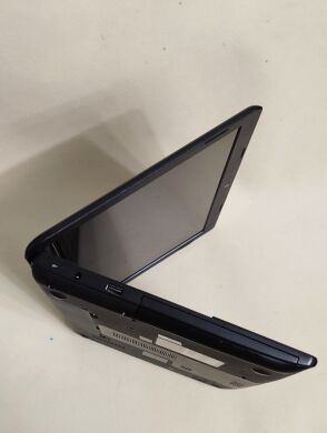 Ноутбук Toshiba Satellite C55 / 15.6" (1366x768) TN / Intel Core i3-3110M (2 (4) ядра по 2.4 GHz) / 8 GB DDR3 / 128 GB SSD / Intel HD Graphics 4000 / WebCam / DVD-ROM