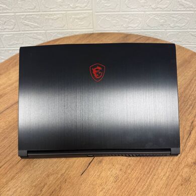 Игровой ноутбук MSI Thin GF63 12UC / 15.6" (1920x1080) IPS / Intel Core i5-12450H (8 (12) ядер по 3.3 - 4.4 GHz) / 16 GB DDR4 / 256 GB SSD / nVidia GeForce RTX 3050, 4 GB GDDR6, 128-bit / WebCam