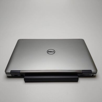Мобільна робоча станція Dell Precision M2800 / 15.6" (1920x1080) IPS / Intel Core i7-4810MQ (4 (8) ядра по 2.8 - 3.8 GHz) / 8 GB DDR3 / 480 GB SSD / AMD FirePro W4170M, 2 GB GDDR5, 128-bit / WebCam / DVD-ROM / Win 10 Pro