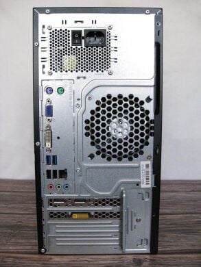 Игровой ПК Fujitsu Esprimo P420 E85+ Tower / Intel Core i5-4430 (4 ядра по 3.0 - 3.2 GHz) / 16 GB DDR3 / 128 GB SSD + 500 GB HDD / nVidia GeForce GTX 745, 2 GB GDDR3, 128-bit / DVD-RW / Win 10 Pro + Кабель питания
