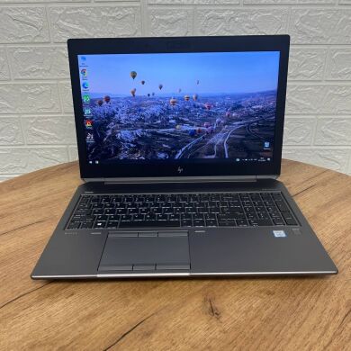 Мобільна робоча станція HP ZBook 15 G5 / 15.6" (1920x1080) IPS / Intel Core i7-8750H (6 (12) ядра по 2.2 - 4.1 GHz) / 16 GB DDR4 / 512 GB SSD / nVidia Quadro P1000, 4 GB GDDR5, 128-bit / WebCam