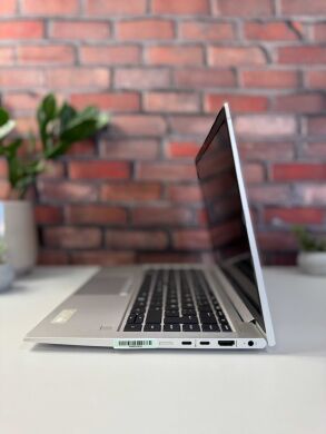 Ультрабук HP ProBook 440 G8 / 14" (1920x1080) IPS / AMD Ryzen 3 Pro 5400U (4 (8) ядра по 4.0 GHz) / 16 GB DDR4 / 256 GB SSD M.2 / AMD Radeon Vega 6 Graphics / WebCam