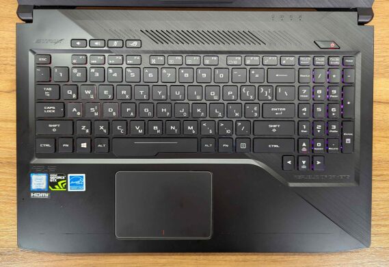 Ігровий ноутбук Asus GL503VD / 15.6" (1920x1080) IPS / Intel Core i7-7700HQ (4 (8) ядра по 2.8 - 3.8 GHz) / 16 GB DDR4 / 256 GB SSD + 1000 GB HDD / nVidia GeForce GTX 1050, 4 GB GDDR5, 128-bit / WebCam / Windows 10 Ігровий ноутбук Asus GL503VD / 15.6" (1920x1080) IPS / Intel Core i7-7700HQ (4 (8) ядра по 2.8 - 3.8 GHz) / 16 GB DDR4 / 256 GB SSD + 1000 GB HDD / nVidia GeForce GTX 1050, 4 GB GDDR5, 128-bit / WebCam / Windows 10