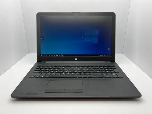 Ноутбук HP Pavilion 15 / 15.6" (1366x768) TN / AMD E2-9000E (2 ядра по 1.5 - 2.0 GHz) / 8 GB DDR3 / 120 GB SSD / AMD Radeon R2 Graphics / WebCam