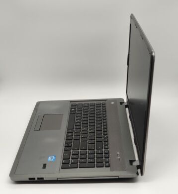 Ноутбук HP ProBook 4740s / 17.3" (1600x900) TN / Intel Core i5-3230M (2 (4) ядра по 2.6 - 3.2 GHz) / 8 GB DDR3 / 240 GB SSD / AMD Radeon HD 7650M, 1 GB GDDR3, 128-bit / WebCam / DVD-ROM / HDMI 