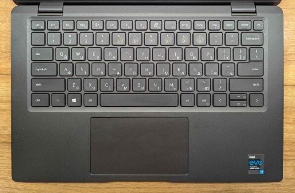 Ультрабук Dell Latitude 7420 / 14" (1920x1080) IPS / Intel Core i7-1185G7 (4 (8) ядра по 3.0 - 4.8 GHz) / 16 GB DDR4 / 256 GB SSD / Intel Iris Xe Graphics / HDMI / USB Type-C / Windows 11 Ультрабук Dell Latitude 7420 / 14" (1920x1080) IPS / Intel Core i7-1185G7 (4 (8) ядра по 3.0 - 4.8 GHz) / 16 GB DDR4 / 256 GB SSD / Intel Iris Xe Graphics / HDMI / USB Type-C / Windows 11