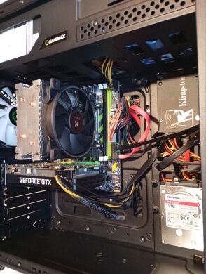 Ігровий ПК GameMax G561-FRGB Black Tower / Intel Xeon E5-2650 v2 (8 (16) ядер по 2.6 - 3.4 GHz) / 20 GB DDR3 / 480 GB SSD + 1000 GB HDD / nVidia GeForce GTX 1650, 4 GB GDDR6, 128-bit / 600W