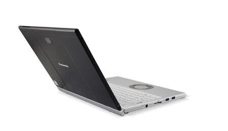 Защищенный нетбук-трансформер Panasonic Toughbook CF-C1 / 12.1" (1280x800) TN Touch / Intel Core i5-3210M (2 (4) ядра по 2.5 - 3.1 GHz) / 10 GB DDR3 / 480 GB SSD / Intel HD Graphics 4000 / Win 10 Pro
