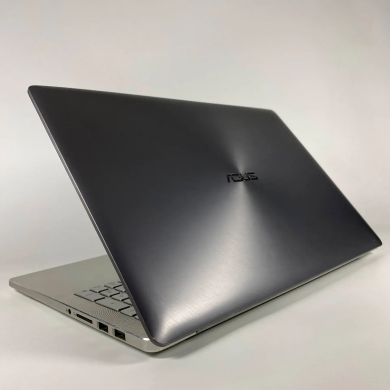Игровой ноутбук Б-класс Asus VX501V / 15.6" (3840x2160) IPS Touch / Intel Core i7-6700HQ (4 (8) ядра по 2.6 - 3.5 GHz) / 16 GB DDR4 / 256 GB SSD / nVidia GeForce GTX 960M, 2 GB GDDR5, 128-bit / WebCam / HDMI Игровой ноутбук Б-класс Asus VX501V / 15.6" (3840x2160) IPS Touch / Intel Core i7-6700HQ (4 (8) ядра по 2.6 - 3.5 GHz) / 16 GB DDR4 / 256 GB SSD / nVidia GeForce GTX 960M, 2 GB GDDR5, 128-bit / WebCam / HDMI