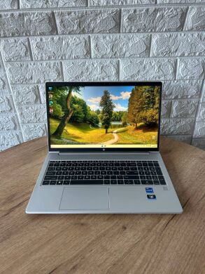 Ультрабук HP ProBook 450 G9 / 15.6" (1920x1080) IPS Touch / Intel Core i7-1255U (10 (12) ядер по 3.5 - 4.7 GHz) / 16 GB DDR4 / 1000 GB SSD / Intel Intel Iris Xe Graphics / WebCam