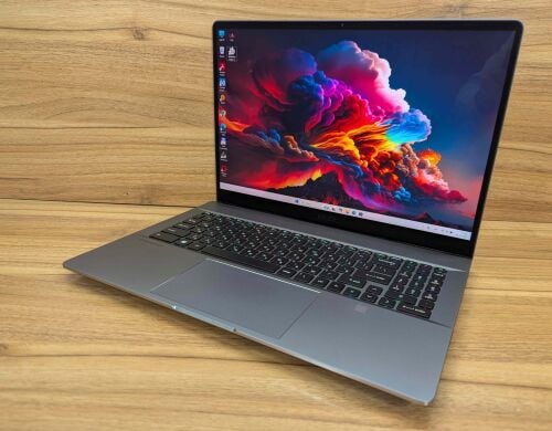 Мобильная рабочая станция MSI Creator Pro Z16P / 16" (2560x1600) IPS Touch / Intel Core i9-12900H (14 (20) ядер по 3.8 - 5.0 GHz) / 64 GB DDR5 / 1000 GB SSD / nVidia RTX A5500, 16 GB GDDR6, 256-bit / WebCam / TouchID / Windows 11