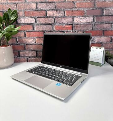 Ультрабук HP ProBook 430 G8 / 13.3" (1920x1080) TN / Intel Core i3-1115G4 (2 (4) ядра по 4.1 GHz) / 8 GB DDR4 / 256 GB SSD / Intel UHD Graphics / WebCam