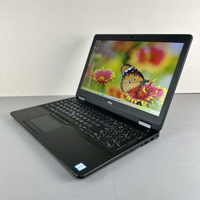 Игровой ноутбук Dell Latitude E5570 / 15.6" (1920x1080) IPS / Intel Core i7-6820HQ (4 (8) ядра по 2.7 - 3.6 GHz) / 16 GB DDR4 / 256 GB SSD / AMD Radeon R7 M370, 2 GB GDDR5, 128-bit / WebCam / HDMI Игровой ноутбук Dell Latitude E5570 / 15.6" (1920x1080) IPS / Intel Core i7-6820HQ (4 (8) ядра по 2.7 - 3.6 GHz) / 16 GB DDR4 / 256 GB SSD / AMD Radeon R7 M370, 2 GB GDDR5, 128-bit / WebCam / HDMI