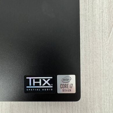 Ігровий ноутбук Razer Blade 15 RZ09-0369 / 15.6" (1920x1080) IPS / Intel Core i7-10750H (6 (12) ядер по 2.6 - 5.0 GHz) / 16 GB DDR4 / 512 GB SSD NVMe / nVidia GeForce RTX 3070, 6 GB GDDR6, 256-bit / WebCam