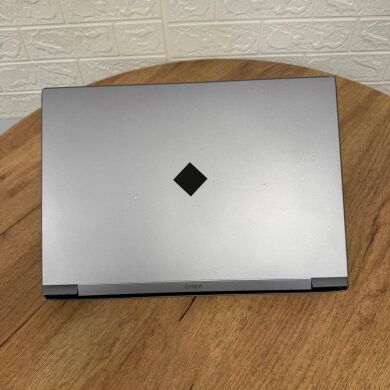 Ігровий ноутбук Б-клас HP Omen 16-ae0001nr / 16.1" (1920x1080) IPS / Intel Core i7-14700HX (20 (28) ядер по 1.5 - 5.5&nbsp;GHz) / 32 GB DDR5 / 1000 GB SSD / nVidia GeForce RTX 4070, 8 GB GDDR6, 128-bit / WebCam
