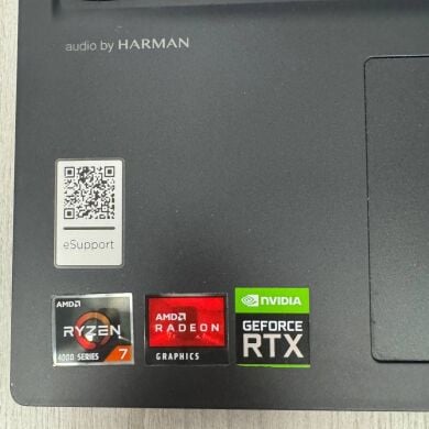 Ігровий ноутбук Б-клас Lenovo Legion 5 15ARH05H / 15.6" (1920x1080) IPS / AMD Ryzen 7 4800H (8 (16) ядер по 2.9 - 4.2 GHz) / 16 GB DDR4 / 512 GB SSD NVMe / nVidia GeForce RTX 2060, 6 GB GDDR6, 192-bit / WebCam Ігровий ноутбук Б-клас Lenovo Legion 5 15ARH05H / 15.6" (1920x1080) IPS / AMD Ryzen 7 4800H (8 (16) ядер по 2.9 - 4.2 GHz) / 16 GB DDR4 / 512 GB SSD NVMe / nVidia GeForce RTX 2060, 6 GB GDDR6, 192-bit / WebCam