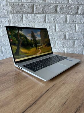 Ультрабук HP ProBook 450 G9 / 15.6" (1920x1080) IPS Touch / Intel Core i7-1255U (10 (12) ядер по 3.5 - 4.7 GHz) / 16 GB DDR4 / 1000 GB SSD / Intel Intel Iris Xe Graphics / WebCam